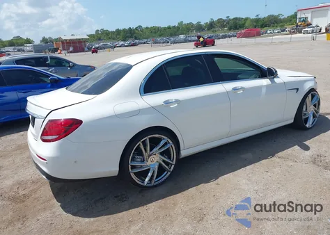 2017 Mercedes-Benz E 300 z USA, uszkodzony, nr VIN WDDZF4JB7HA057515